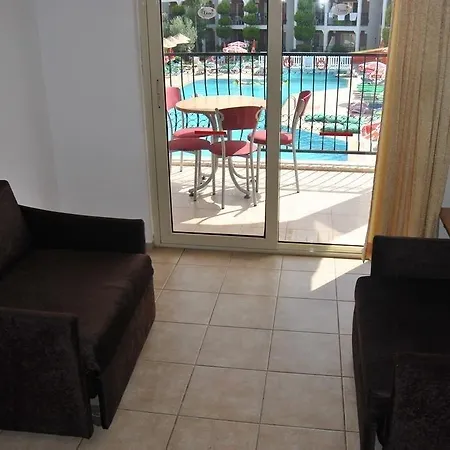 Apartment Club Ekinci Palace *
