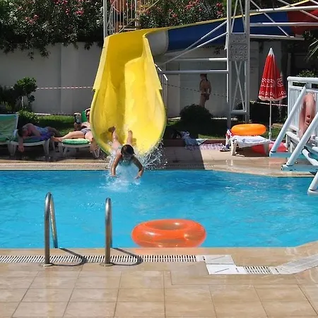 Club Ekinci Palace Apartment